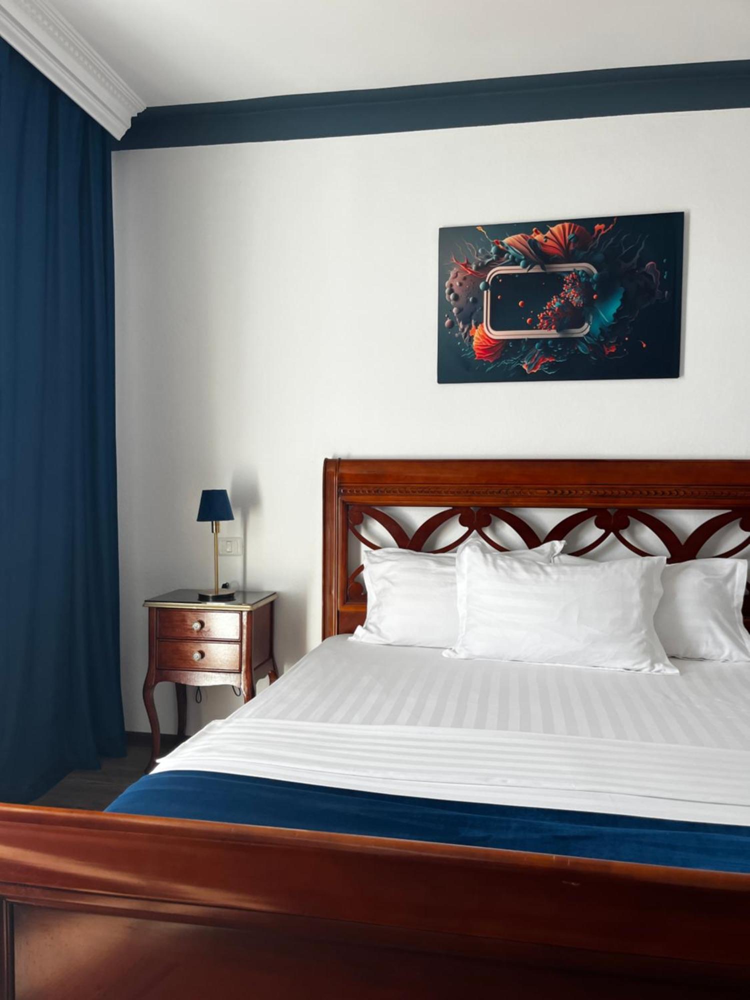 Riviera 990 - Resort & Restaurant Ieşelniţa Kültér fotó